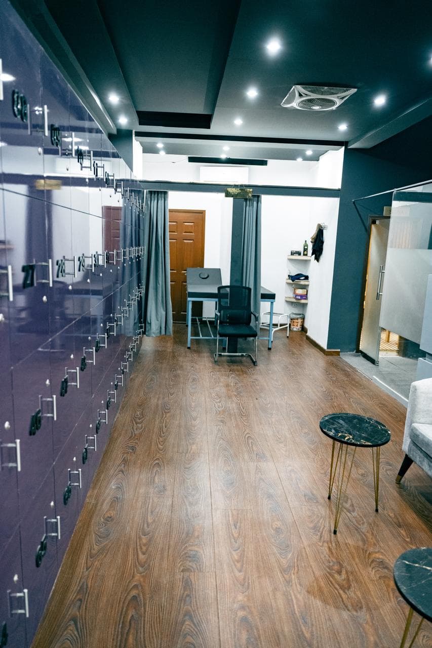 Studio View 5